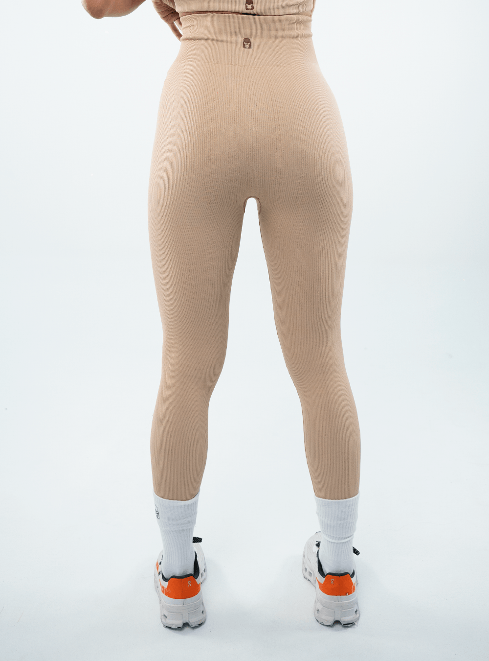 #Ropadeportivamujer #ShortRunning #BikerRunning #Topdeportivo #Accesoriosdeportivos #RopaGimnasio
