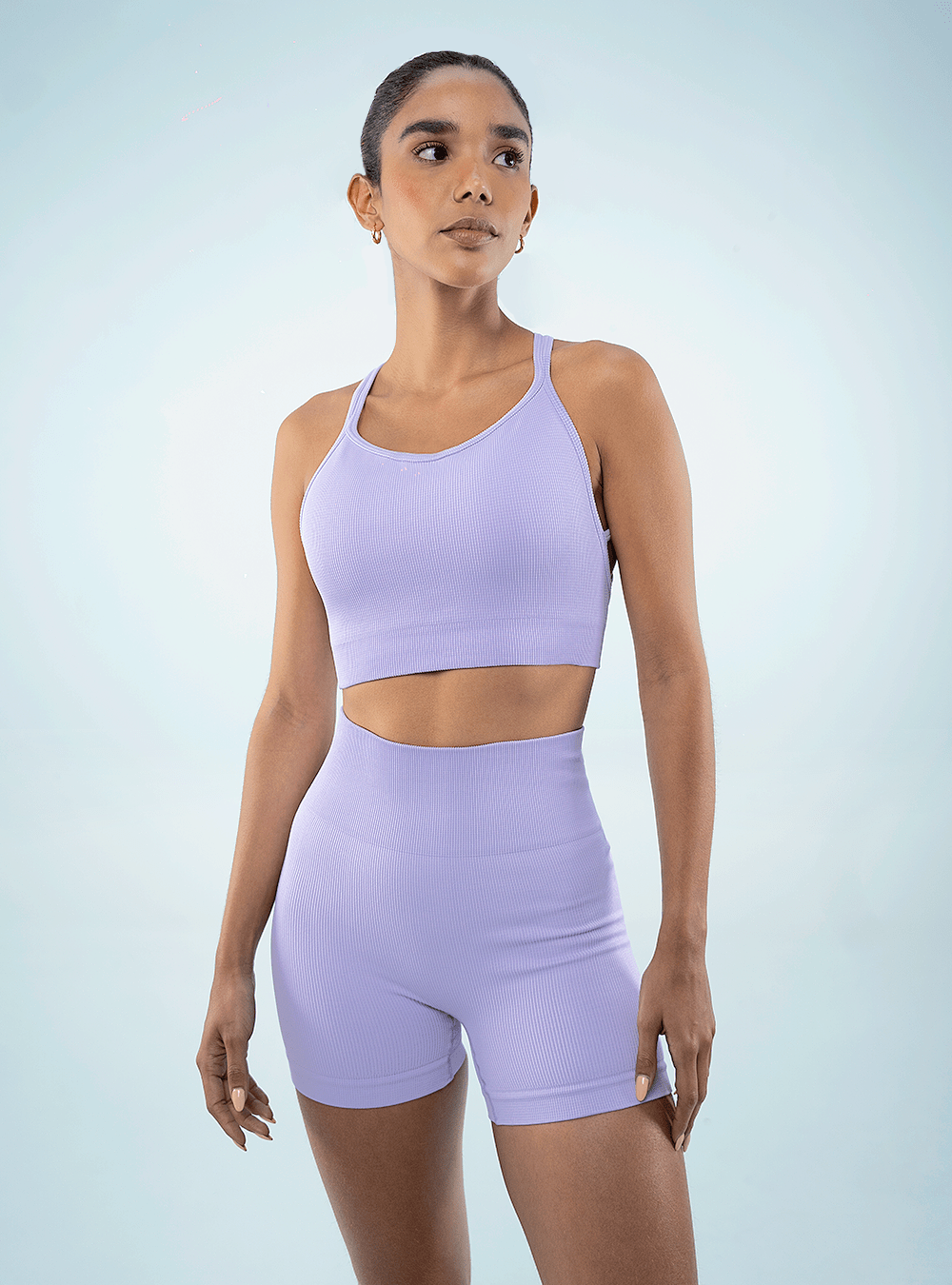#Ropadeportivamujer #ShortRunning #BikerRunning #Topdeportivo #Accesoriosdeportivos #RopaGimnasio