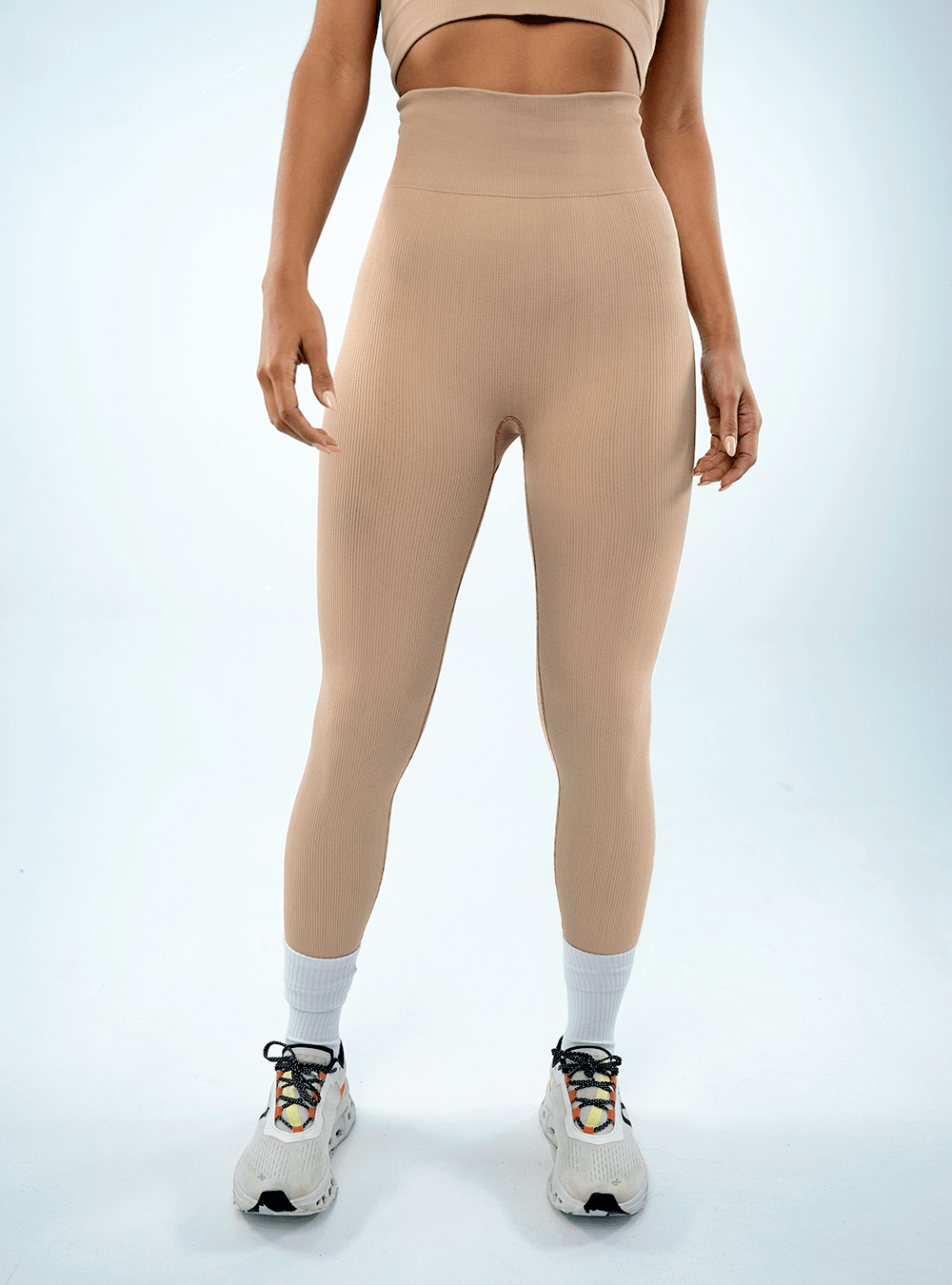 #Ropadeportivamujer #ShortRunning #BikerRunning #Topdeportivo #Accesoriosdeportivos #RopaGimnasio